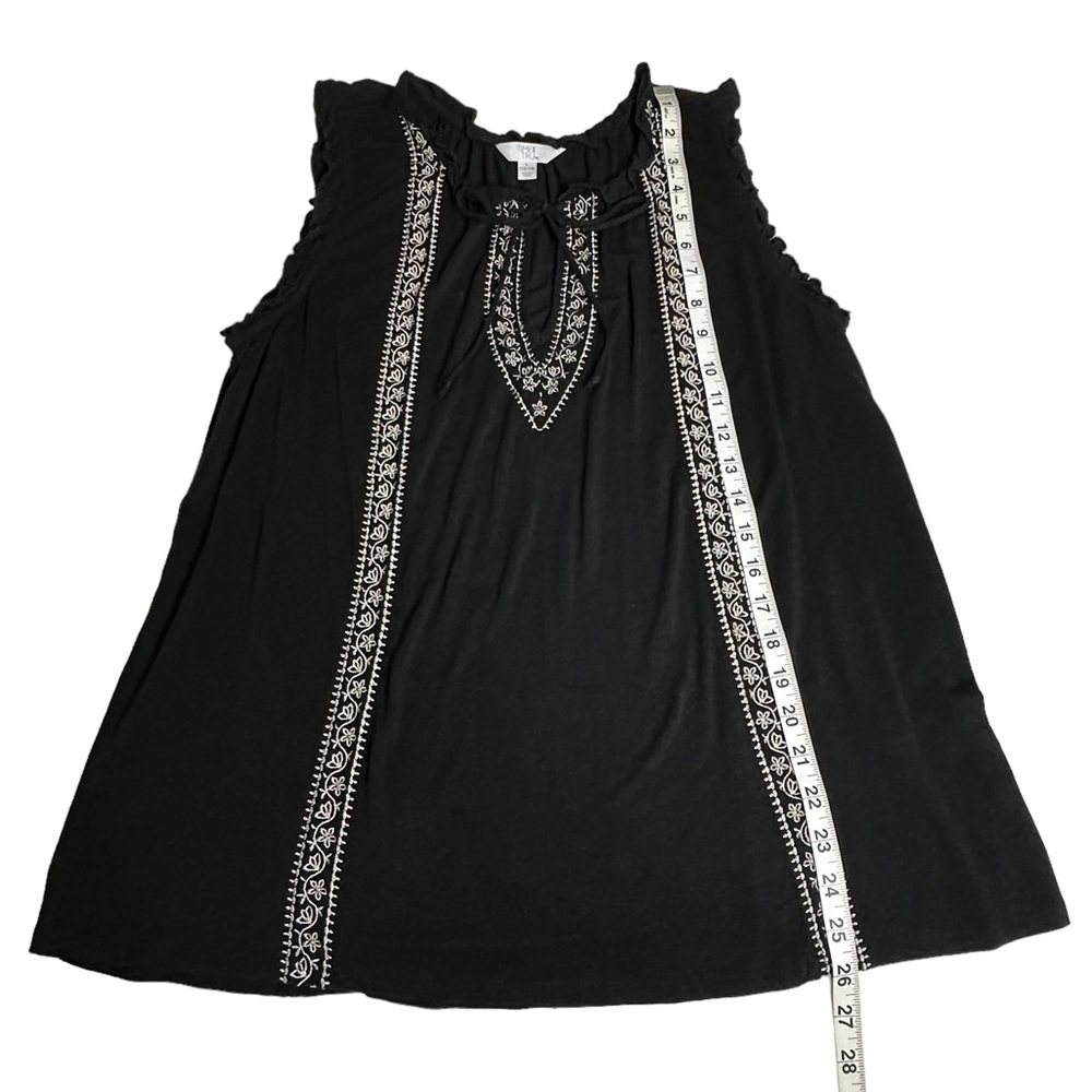 Time and Tru Embroidered Boho Black White Tie Front Top Size L - Picture 9 of 13